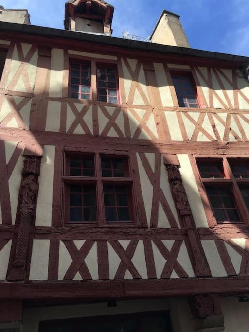 Charming Flat In Historical Centre Dijon Exterior foto